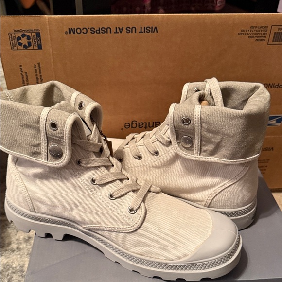 Palladium Men's Athletic Shoes in Cream - Picture 3 of 4